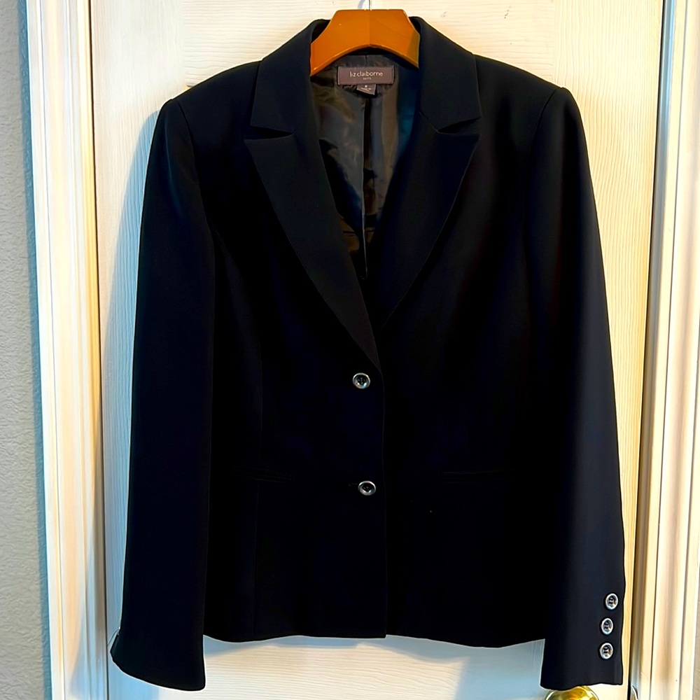 Liz Claiborne vintage black suit jacket size 8